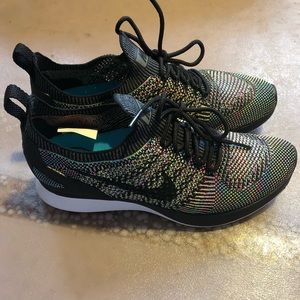 Nike Mariah Flyknit Zoom for sale!